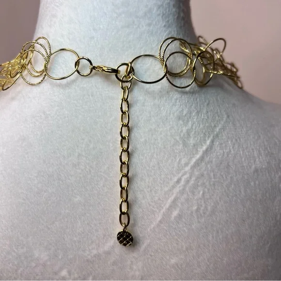 Talbots Gold Circle Necklace triple strand - Picture 5 of 9
